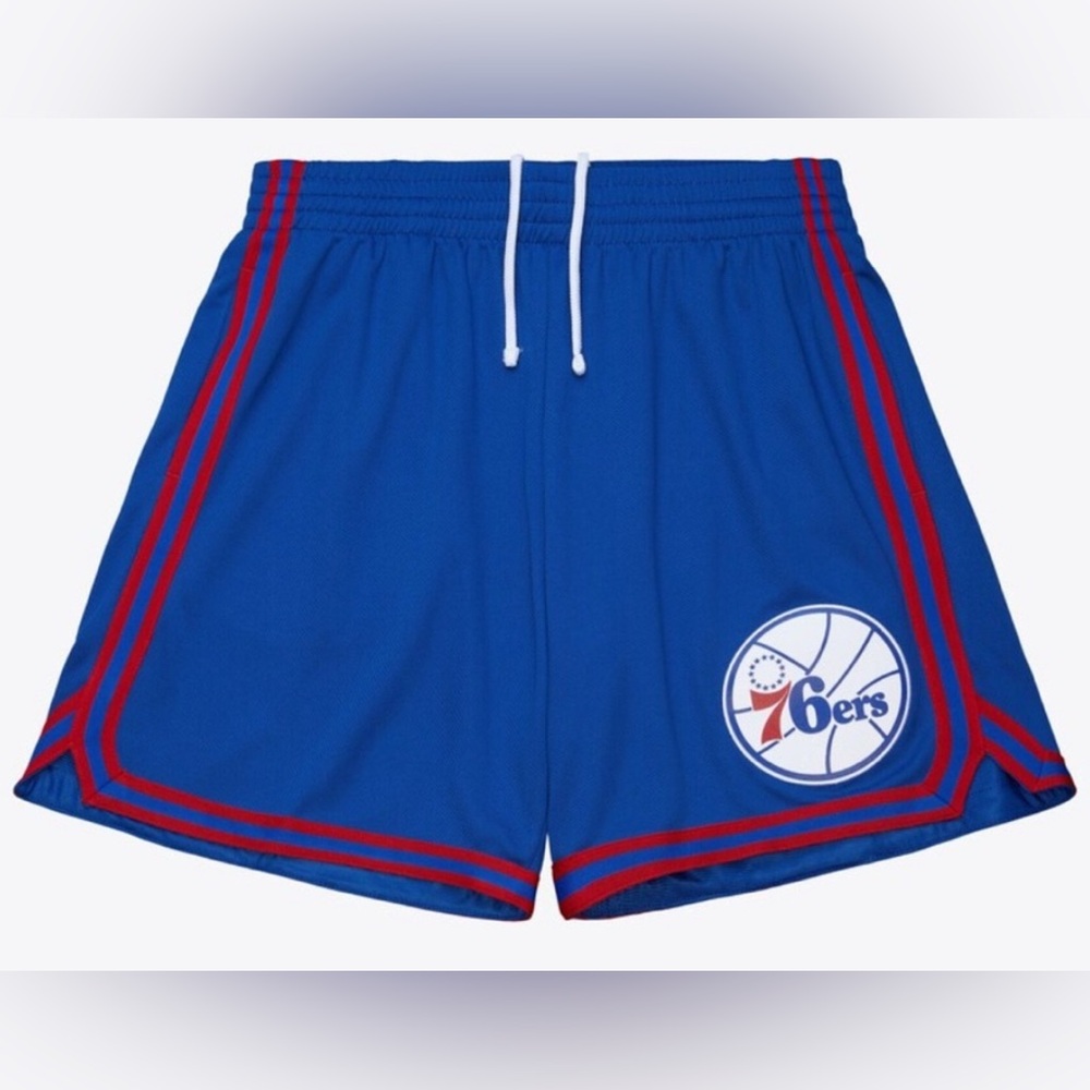NWT - Mitchell & Ness Men’s Philadelphia 76’ers Blue Vintage Shorts, Size - M